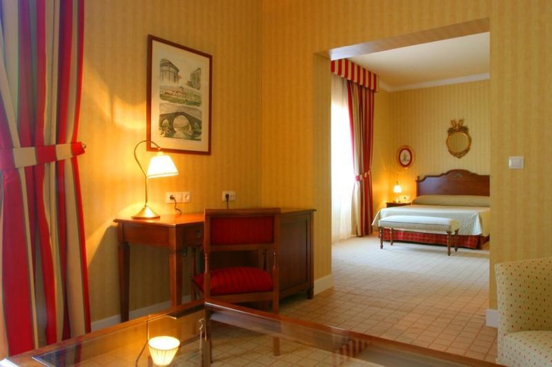 Arcea Gran Hotel Pelayo Covadonga Szoba fotó