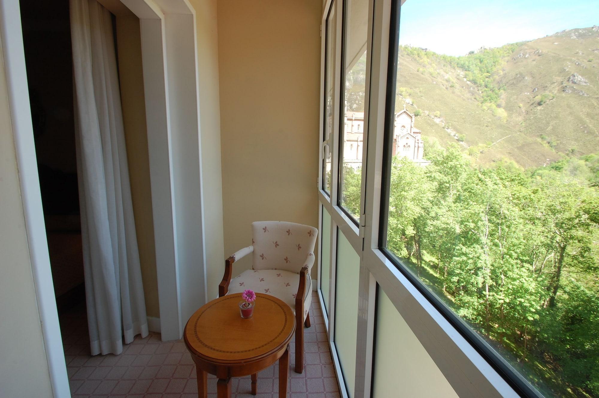 Arcea Gran Hotel Pelayo Covadonga Kültér fotó