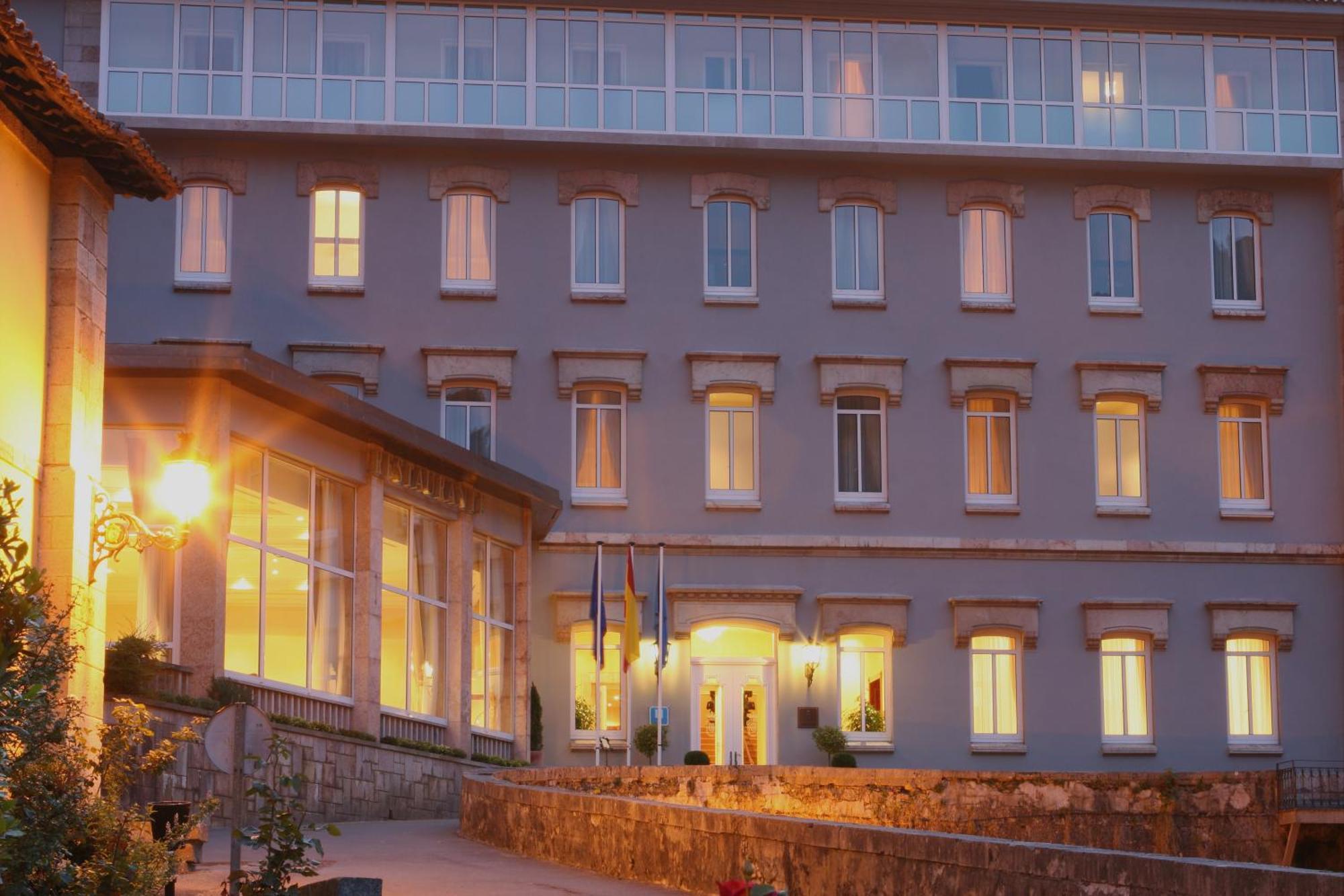 Arcea Gran Hotel Pelayo Covadonga Kültér fotó